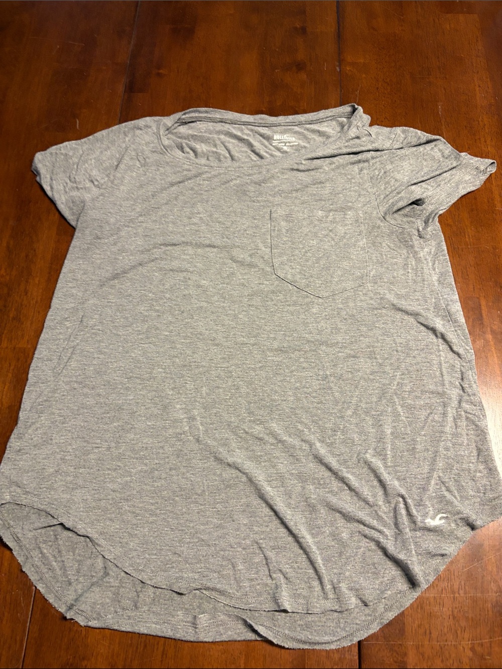 Hollister Heather Gray Short Sleeve Pocket Tee